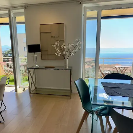 Apartment Eugenie T4 Vue Centre-ville *