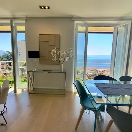 Eugenie T4 Vue Centre-ville Apartamento