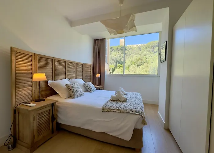 Apartament Eugenie T4 Vue Centre-ville *