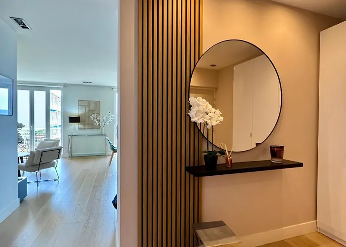 Eugenie T4 Vue Centre-ville Apartament *